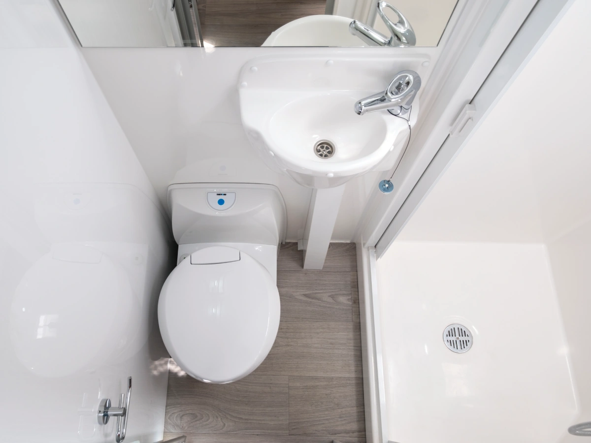 Euro Deluxe - Shower Toilet