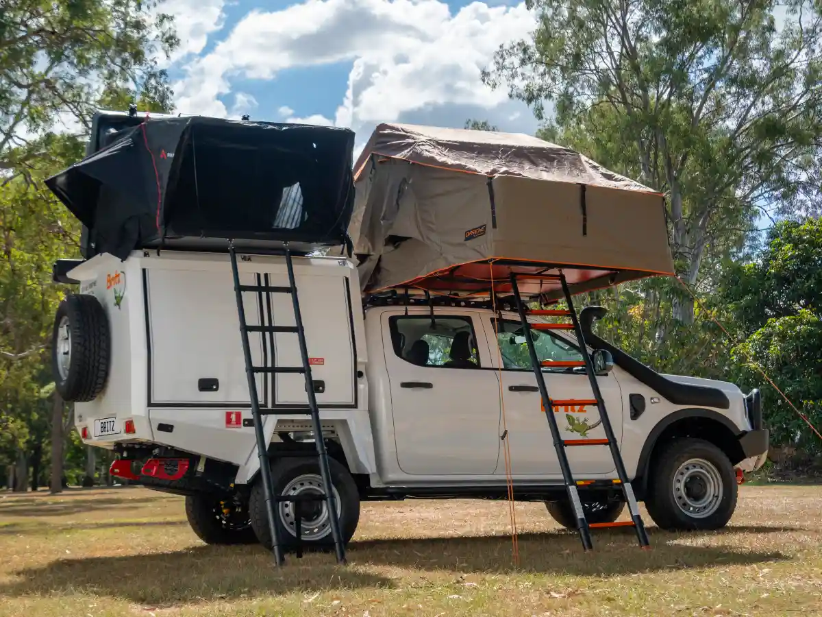 4WD Warrior Camper - Side View Roof Top Tent Setup