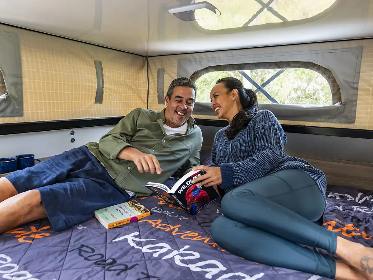 CC 4WD Camper - Bed Day View