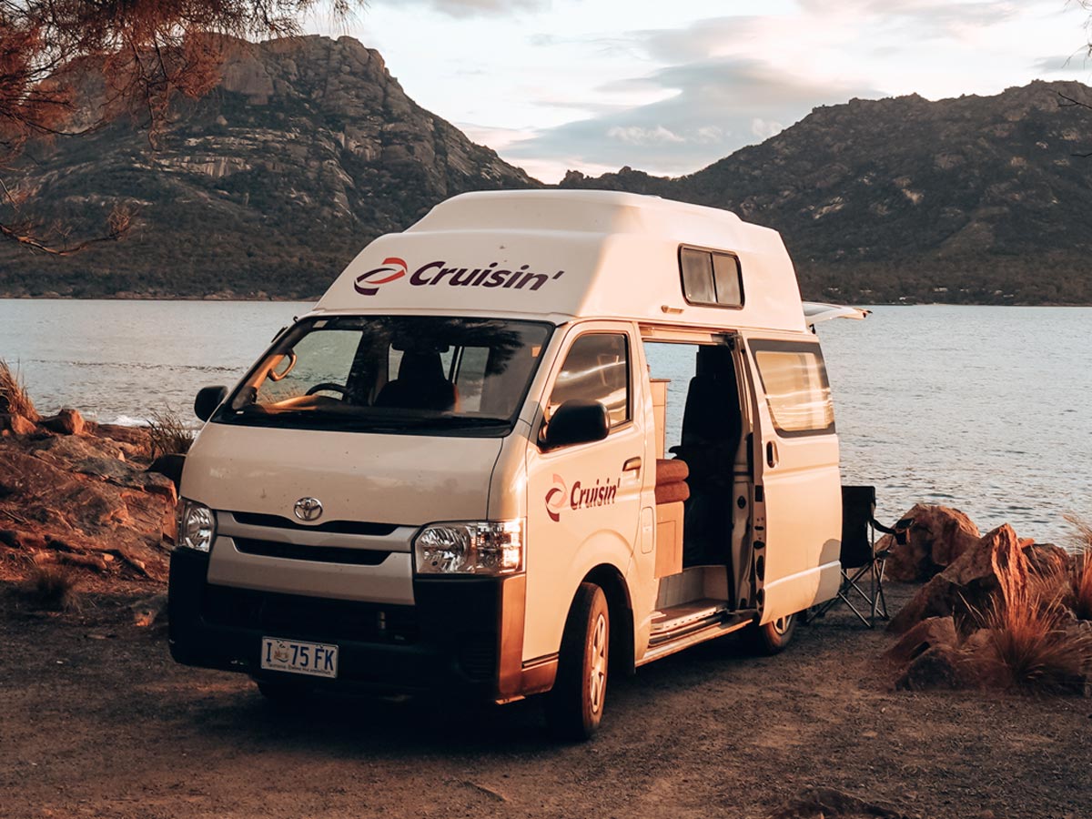 CT 4 Berth Hitop