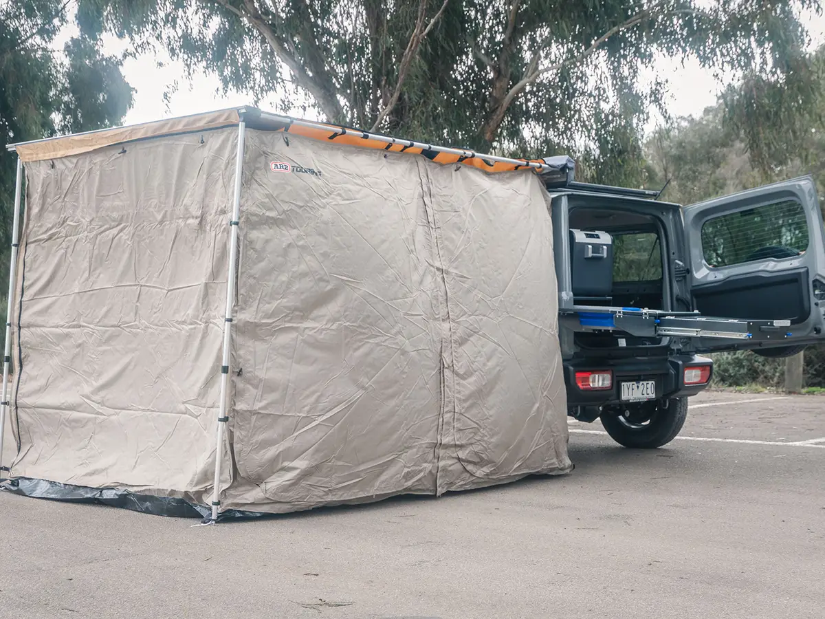 4WD Adventure Tent Manual Awning Tent Back View