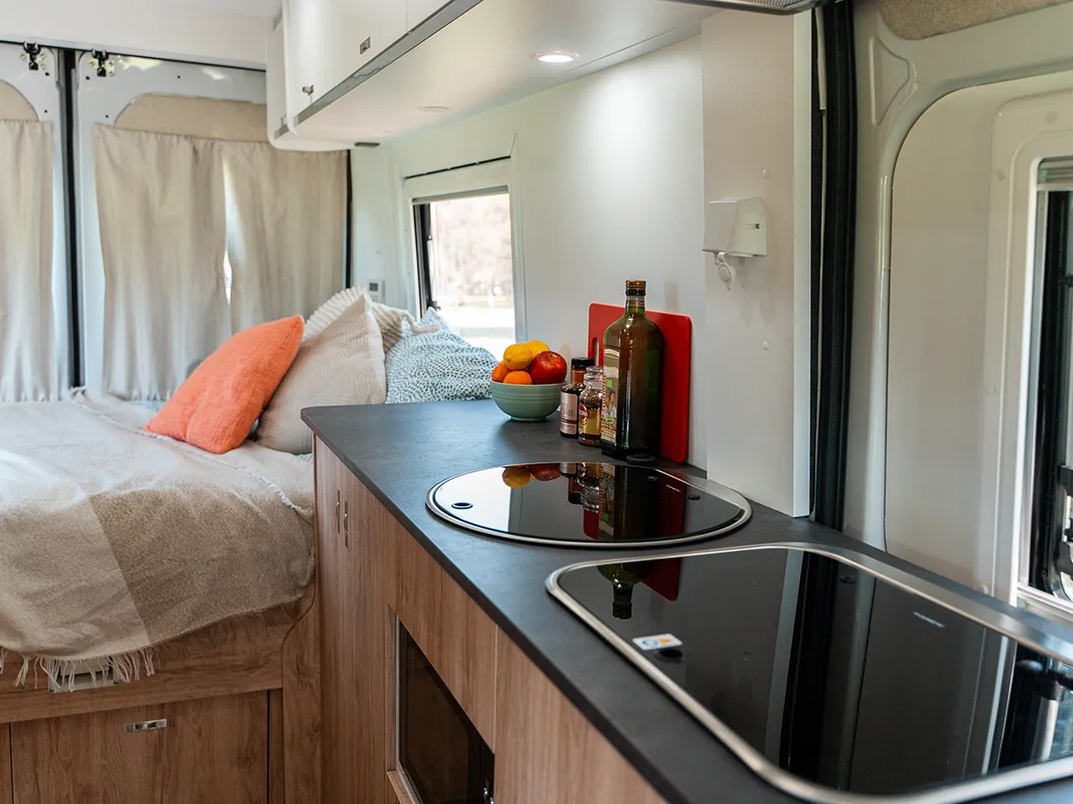 Active Standard Select Interior 2