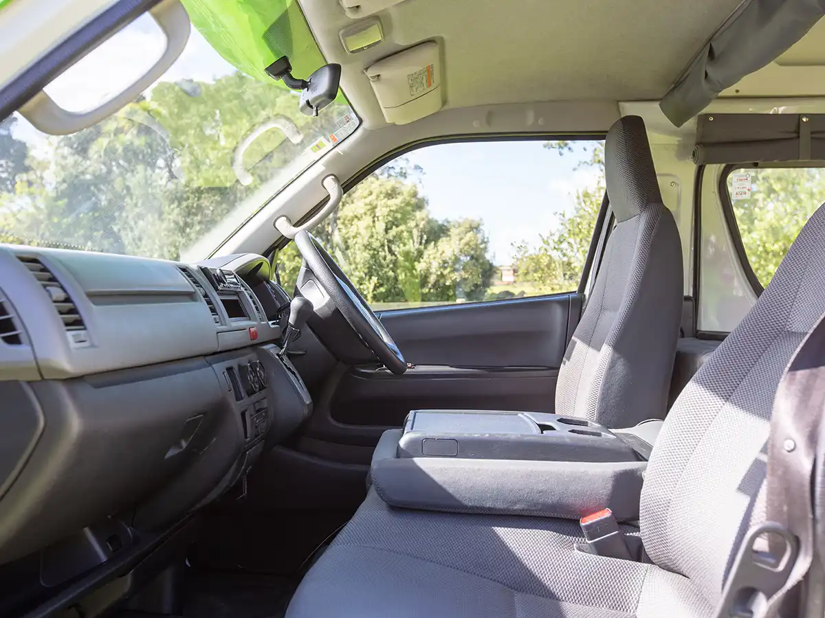 Condo Campervan - Drivers Cabin