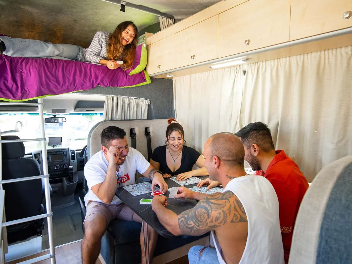 Big Kahuna Middle Dinette