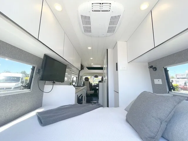 Polaris 2 -bedroom view