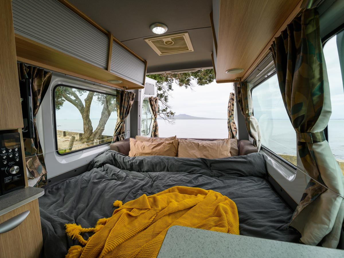 Ultima Plus  2 + 1 Berth - adults bedroom view