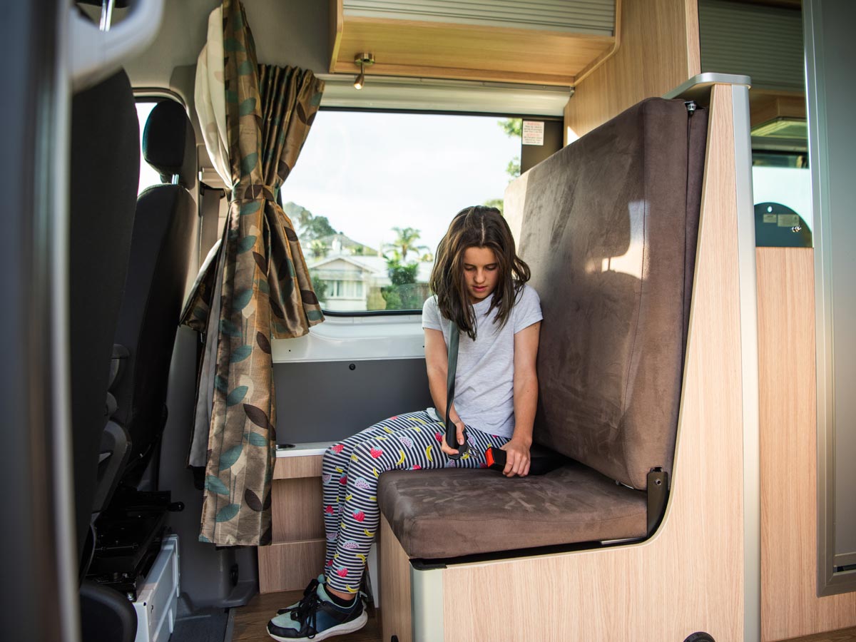 Ultima Plus  2 + 1 Berth - siting area view