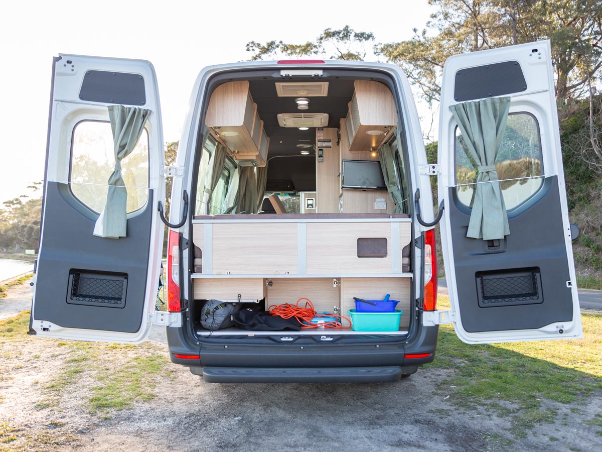 Ultima Plus  2 + 1 Berth - rare view